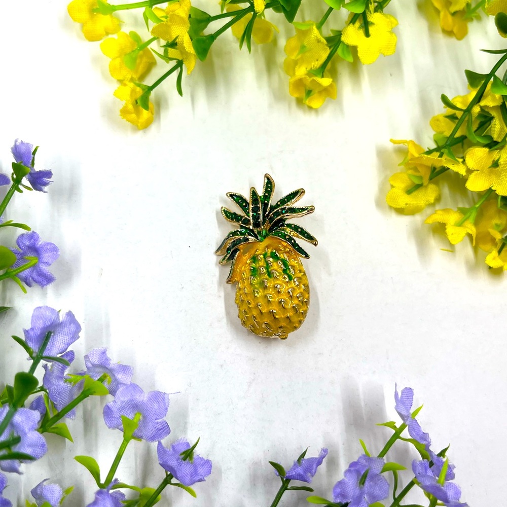 Pineapple Vintage Brooch with Green Crystal Accents